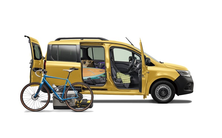 【ヌーヴォー解禁】カングーに葡萄畑をイメージしたワインレッドの限定車登場。420から