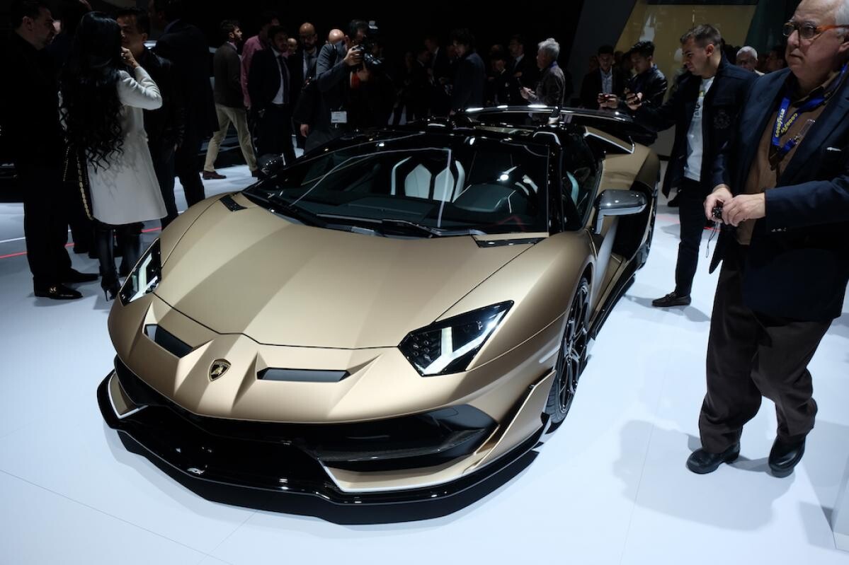 ランボルギーニ史上最強のオープン！アヴェンタドールSVJロードスター誕生！【ジュネーブ・ショー2019】