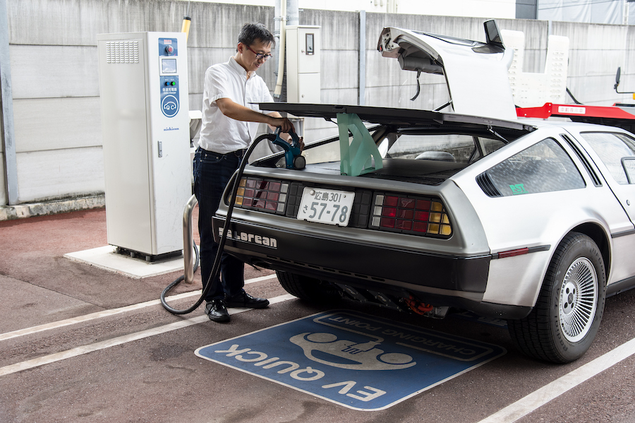 バック トゥ ザ フューチャー に憧れて デロリアン を自力でev化した ド文系 オーナーの夢とは Auto Messe Web 自動車情報サイト 新車 中古車 Carview