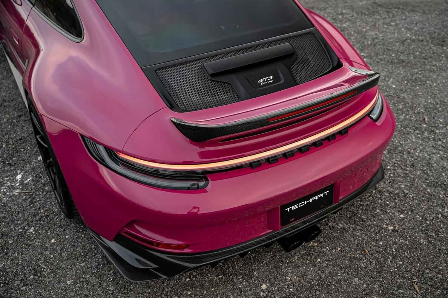 テックアートがポルシェ911（992.2）に軽量なボディパーツと+100馬力のチューニングECUを開発・発売