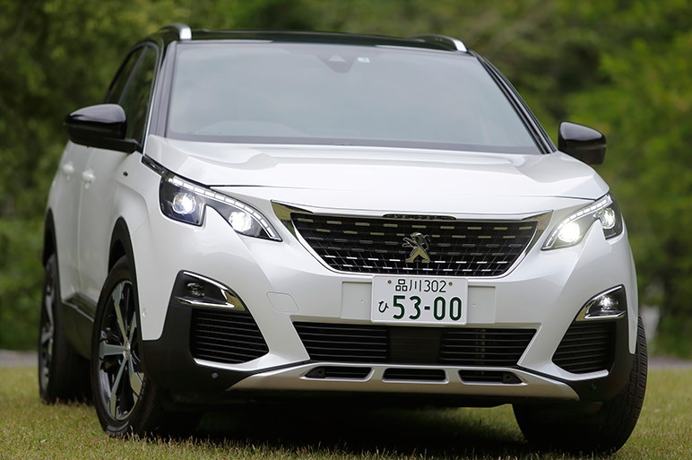 個性派SUV「プジョー3008」のガソリン仕様に試乗。買いグレードはどれだ？