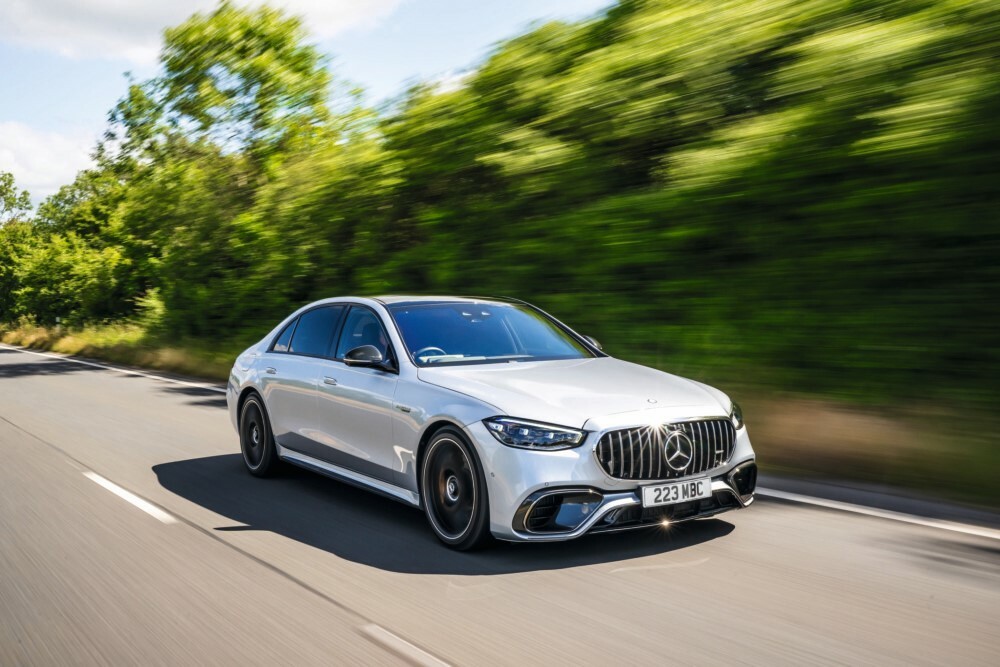 【詳細データテスト】メルセデスAMG Sクラス　強力なPHEV　ハンドリング良好　快適性は犠牲に