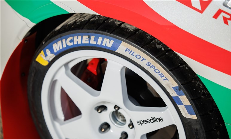 4WD化＆ターボエンジン搭載のガチGT-Four仕様！　北米トヨタが「GR86 ラリーレガシーコンセプト」発表