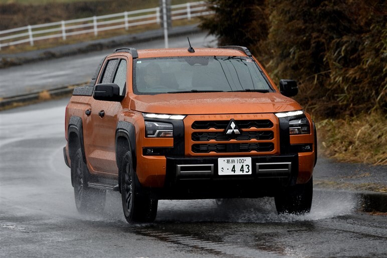 並のSUVでは“物足りない”人向け。三菱「トライトン」には非日常と上質感が同居する別世界がある