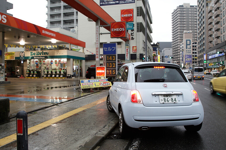 通信カーナビの実力は? ラーメン探しの実走編