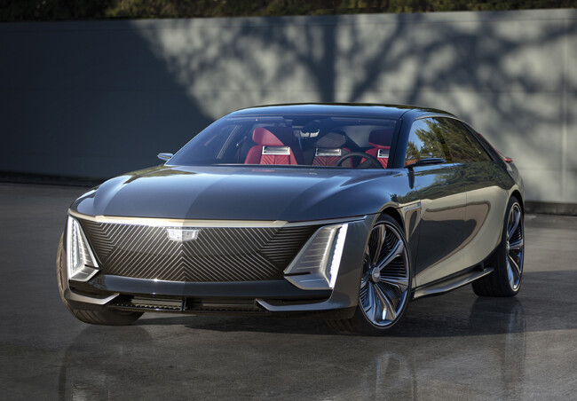 GMがキャデラックの最高級EVセダン「セレスティック」のショーカーを披露