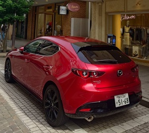 初物のスイカは高い　スカイアクティブX搭載の「マツダ 3」　マツダの市販乗用車イッキ乗り その7