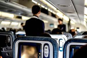 モバイルバッテリー「機内持ち込み」に潜む出火リスク！ 中国大手49万台リコールと「幹部逃亡」、暴かれた制度の限界とは