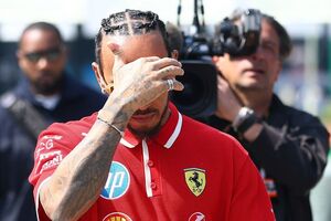 今のハミルトンは見るに堪えない？　元F1ドライバーのブランドル、王者の現状に「今のままならあと2年保たない」