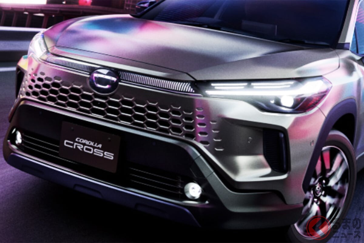トヨタが新型「カローラクロス」発表！ 精悍「グリル一体デザイン」＆「走りのGRスポーツ」設定に反響多数！ 「GRかっこよ！」「クラウンみたい」の声も？ 人気「コンパクトSUV」に寄せられた“熱視線”とは