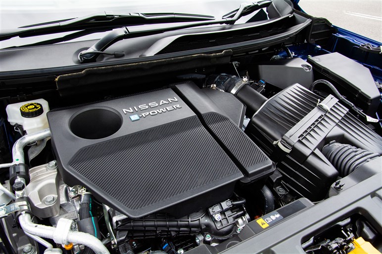 日産、新型エクストレイル発表。e-POWER×e-4ORCEで“上質タフギア”に進化。価格は約320から