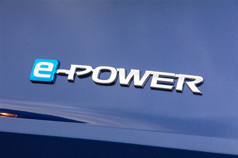日産、新型エクストレイル発表。e-POWER×e-4ORCEで“上質タフギア”に進化。価格は約320万円から