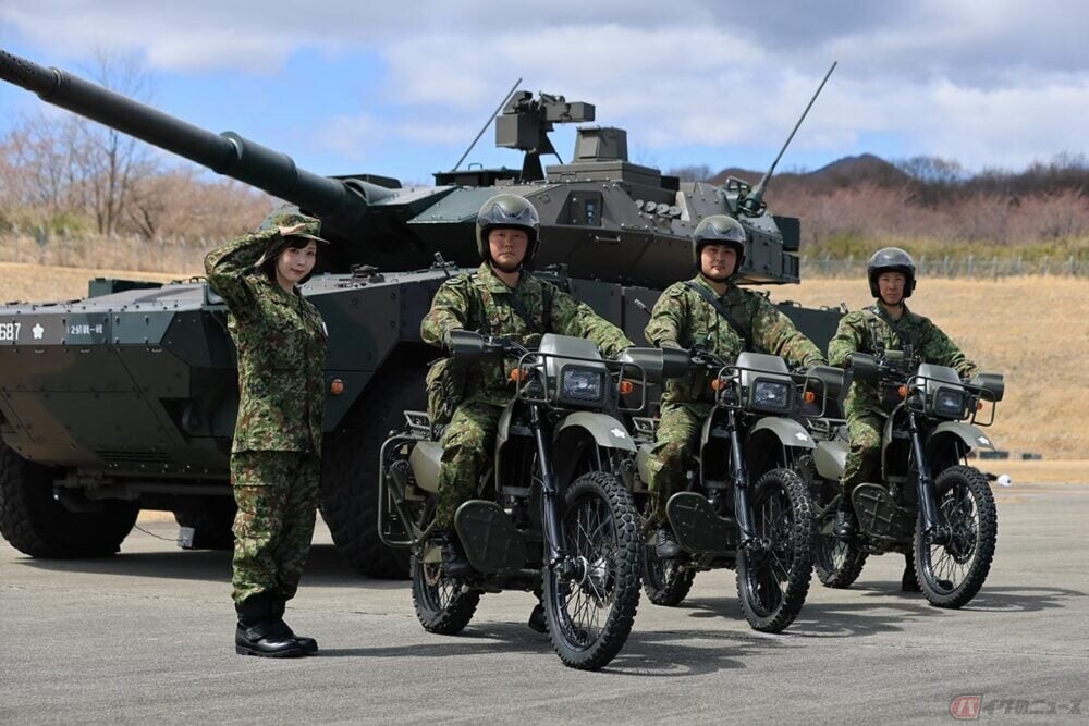 陸上自衛隊で活躍するオートバイ部隊に密着!! 偵察用オートバイについて聞いてみました　～夜道雪のちょっと寄り道～