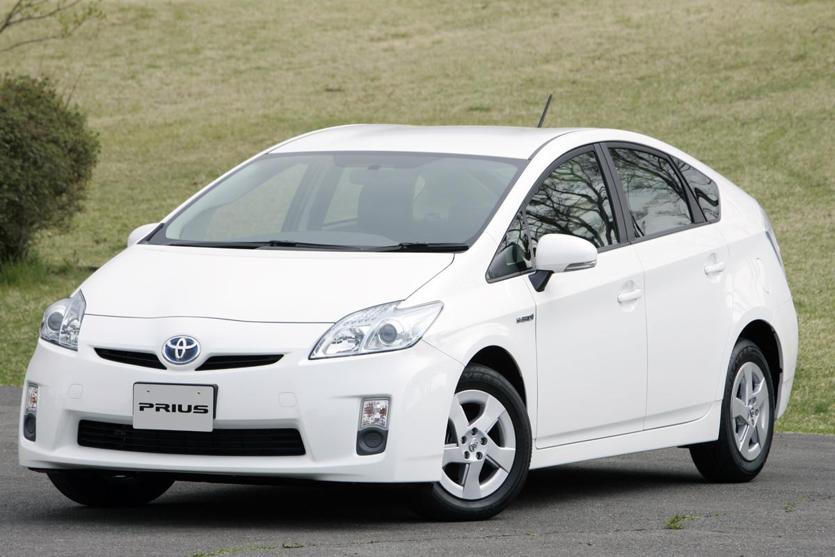 Ff車の 先代プリウス のドリフトが衝撃の Creepy Nuts のmv Cgじゃなく本当に可能かレーシングドライバーが分析 Web Cartop 自動車情報サイト 新車 中古車 Carview