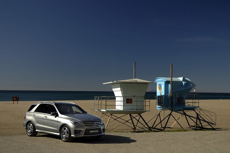 新型ML63AMG　AMGの走りはそこにあるか