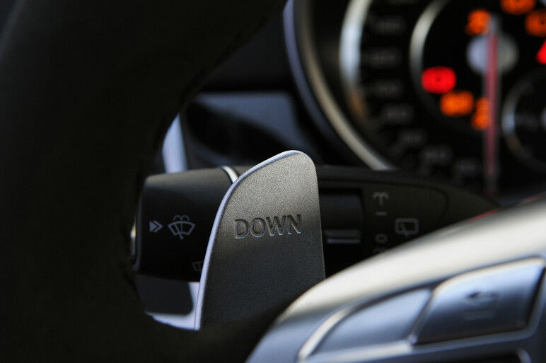 新型ML63AMG　AMGの走りはそこにあるか