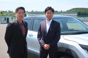 誰もやってこなかった要素がてんこ盛り！　スズキ初のEV「ｅビターラ」のデザイン担当をプロが直撃!!