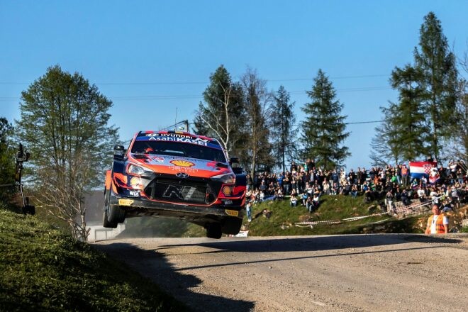 ヌービルが初日首位も、トヨタのオジエ＆エバンスが僅差で追う／WRC第3戦クロアチア