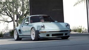 【ため息の出る美しさ】米シンガーの最新作は希少な「911SSE」オマージュ。限定100台で億超えは必至