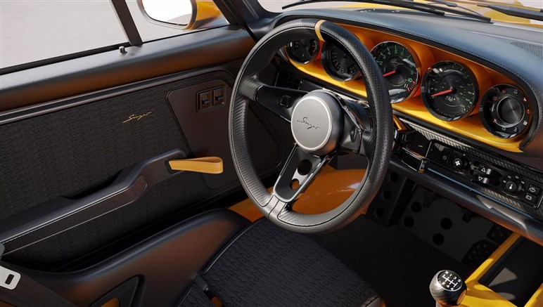 【ため息の出る美しさ】米シンガーの最新作は希少な「911SSE」オマージュ。限定100台で億超えは必至