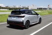 26万円高はお得？ 俊足の電動シティレーサー 日産 ノート オーラ ニスモに試乗