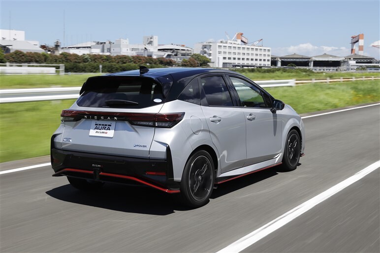 26万円高はお得？ 俊足の電動シティレーサー 日産 ノート オーラ ニスモに試乗