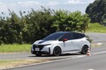 26万円高はお得？ 俊足の電動シティレーサー 日産 ノート オーラ ニスモに試乗
