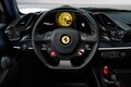 フェラーリが488ピスタのオープンを発表。0-100km/hは2.9秒切り