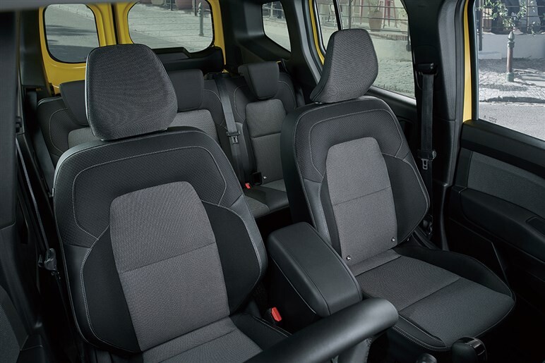 新型カングー3月2日発売！ 気になる価格や装備とライバルまとめ