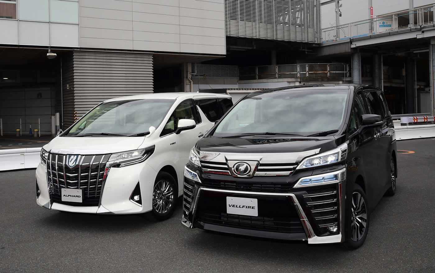 新型アルファード ヴェルファイア あの顔 の評判と売れ行き ベストカーweb 自動車情報サイト 新車 中古車 Carview