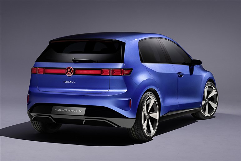 【世界初公開】VWの次世代EVは350万～。装備も価格も国産EVの黒船になる