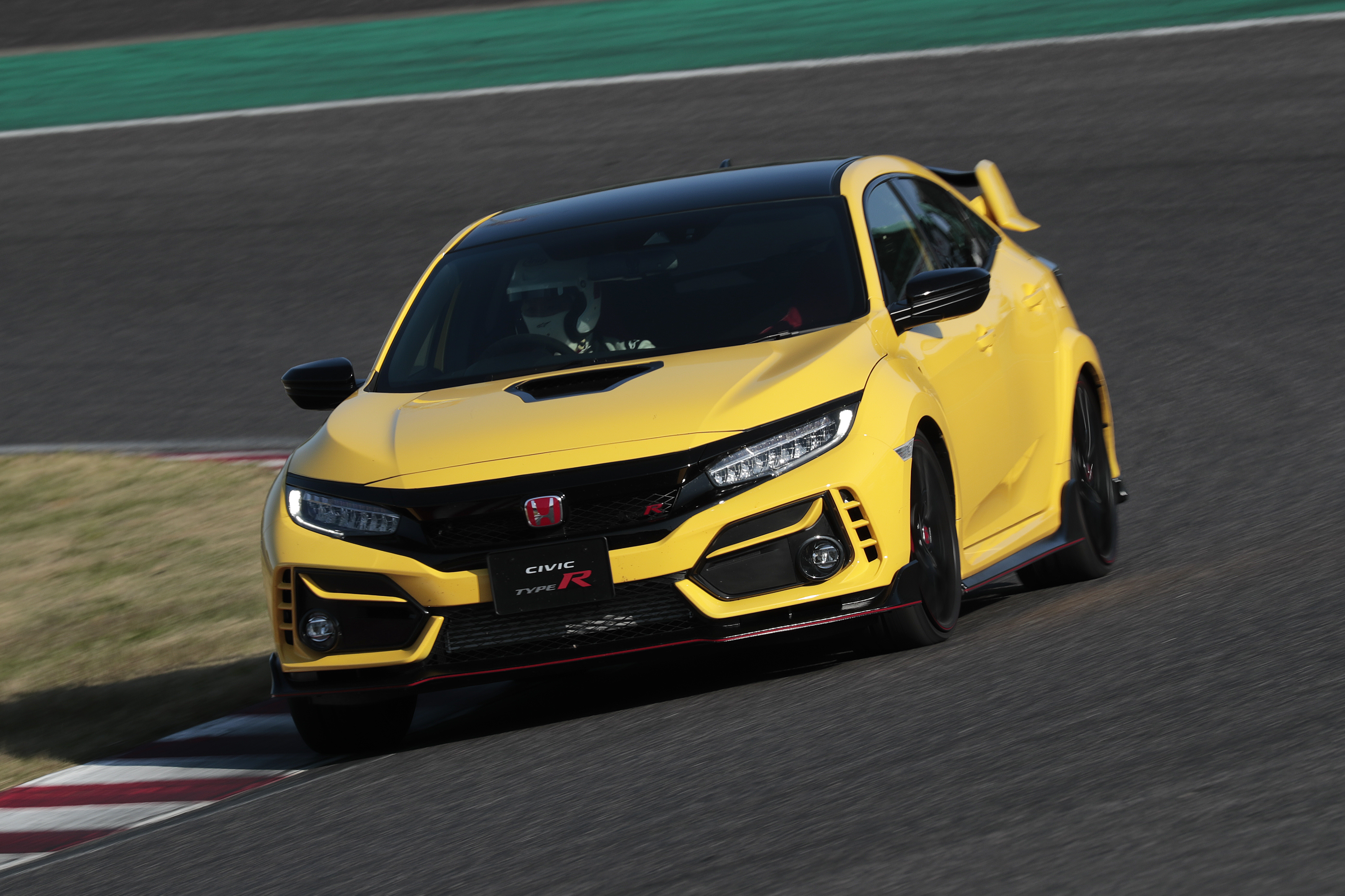 サーキット試乗 ホンダ シビック タイプr さらなる進化を遂げたホンダ渾身のスポーツカー Le Volant Carsmeet Web 自動車情報サイト 新車 中古車 Carview