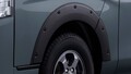 力強いブラックで魅せる！日産「キャラバン」“外遊び”を楽しむための新パッケージ