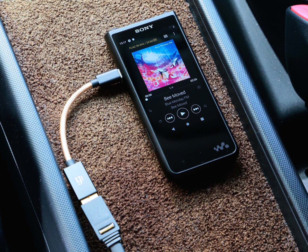 カーオーディオの音質が激変 Bluetoothからケーブル接続にするメリットとは Auto Messe Web 自動車情報サイト 新車 中古車 Carview