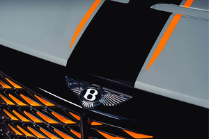 【最後のW12オープン】ベントレー「バトゥール・コンバーチブル」発表。740馬力のビスポークモデルは、次世代EVへの序章