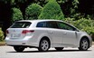ワゴンユーザーから注目を集めた3代目トヨタ・アベンシス【10年ひと昔の新車】