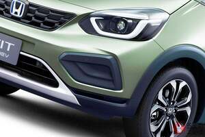 ホンダ「“新”フィット」に問い合わせ集中!? 全長4m“ちょうどいいサイズ”に「ルーフレール」＆「撥水シート」装備！ 少し“イメチェン”した「新クロスター」登場で乗り換え多発か