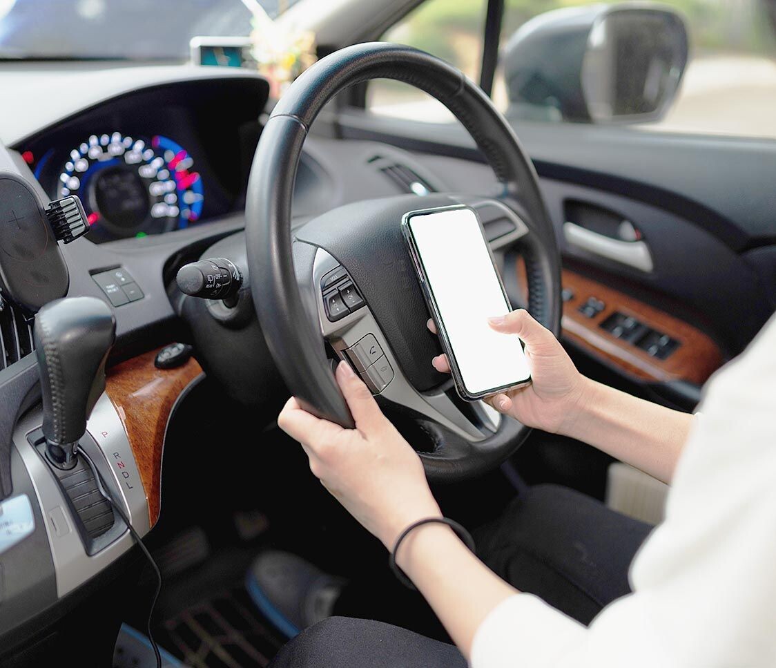 2025年1～6月の交通事故、スマホなど「ながら運転」死傷事故が過去最多の68件　警察庁発表