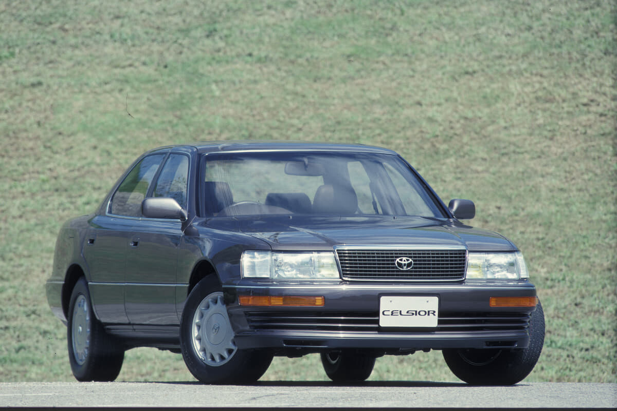 令和に語り継ぎたい平成の名車！ 世界の高級車に影響を与えた初代トヨタ セルシオ