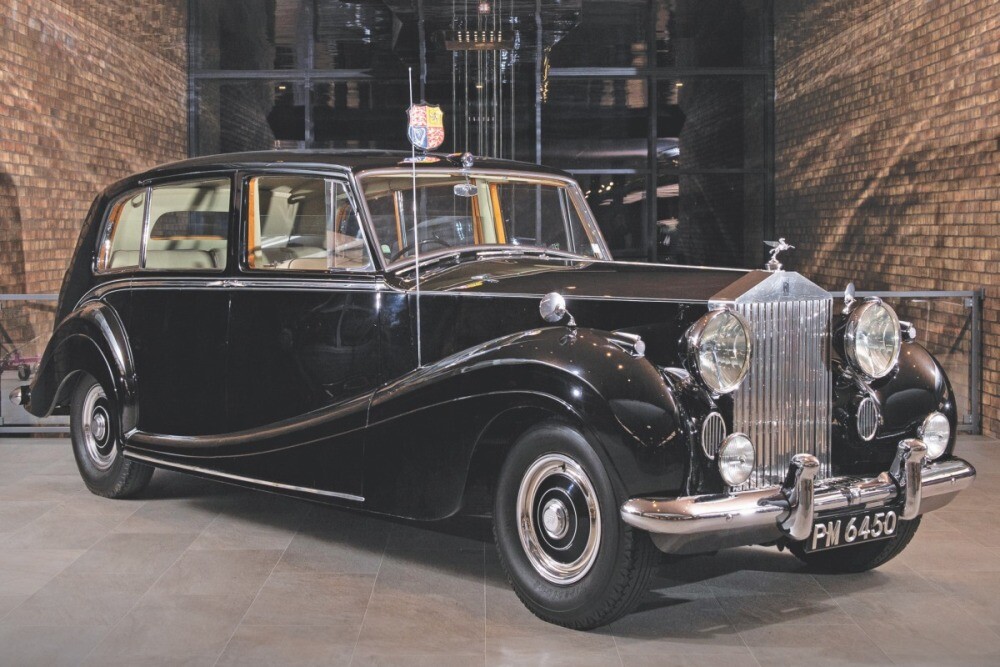 英国王室御用達　6年で18台だけのファントム IV　100年の毅然　ザ・ロールス・ロイス（4）