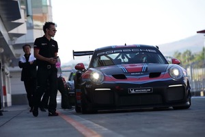 サーキット専用マシン「ポルシェ 911 GT2 RS クラブスポーツ」を富士スピードウェイで試乗！