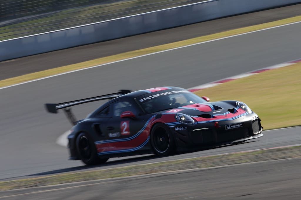 サーキット専用マシン「ポルシェ 911 GT2 RS クラブスポーツ」を富士 