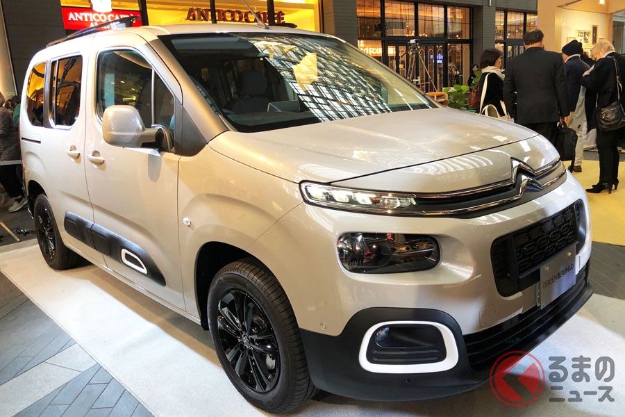 日本でフランス車が人気急騰 シトロエン新型ワゴンが5時間半で完売 初上陸の ベルランゴ とは くるまのニュース 自動車情報サイト 新車 中古車 Carview