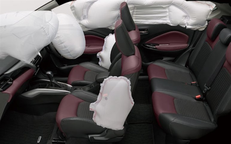 【250万円越え】新型コンパクトSUV「フロンクス」は“スズキの高級車”の悪夢を払拭できるのか？