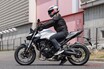 ホンダCB1000ホーネットの実車をお触り検証。足着きもチェック！ 現行のCB1000Rとは中身はかなり違うぞ