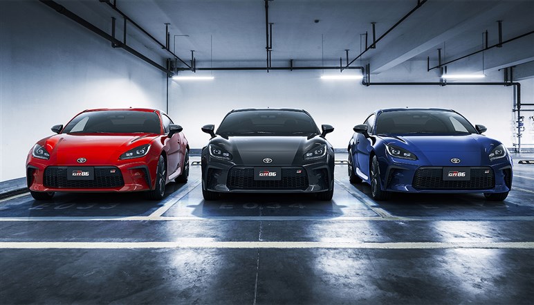 【開発再開!?】市販化目前で立ち消えした「S-FR」が復活のウワサ 次期コペンの姉妹車となり価格は280万円程度か