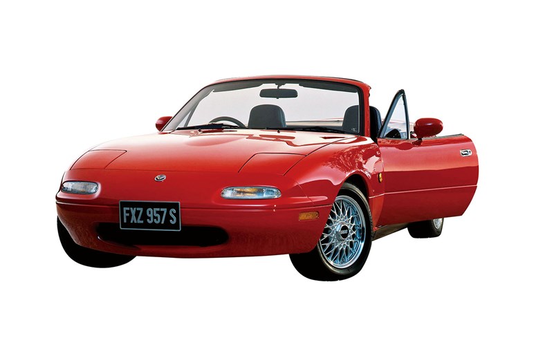 【贅沢すぎ】160万円なのにコンセプトカー並のガルウイングを装備。ロードスターに負けた不運の名車「セラ」とは？