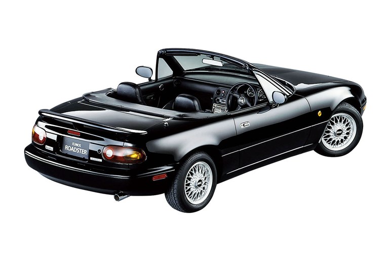 【贅沢すぎ】160万円なのにコンセプトカー並のガルウイングを装備。ロードスターに負けた不運の名車「セラ」とは？