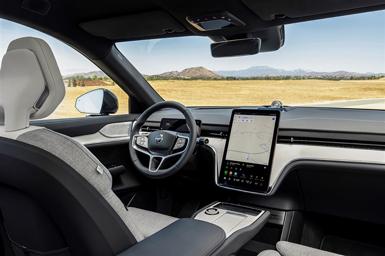 【名車復活】ボルボ新型「XC70」のプロトタイプ画像がリーク。中国以外の展開も計画…日本はどうなる？