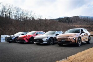【2025年最新】いま売れている「クラウン」はどれ？ 「スポーツ」でも「クロスオーバー」でもない…まさかの1位に注目